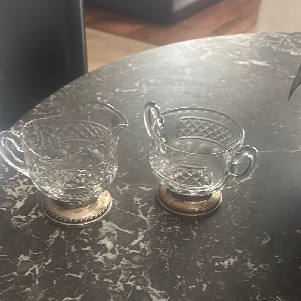 Elegant Glass Creamer and Sugar Set